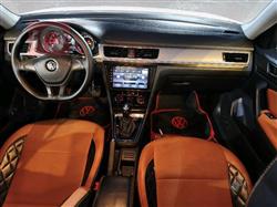 فولكسفاغن بورا